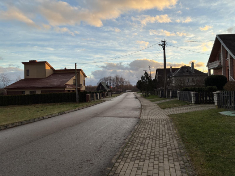 Parduodamas namas Malūno g., Kelmės m., Kelmės r. sav., 300.00 m² ploto 10 kambarių 20