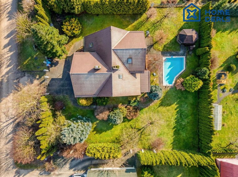 Parduodamas namas Ežero g., Antežerių k., Vilniaus r. sav., 459.29 m² ploto 8 kambariai 50