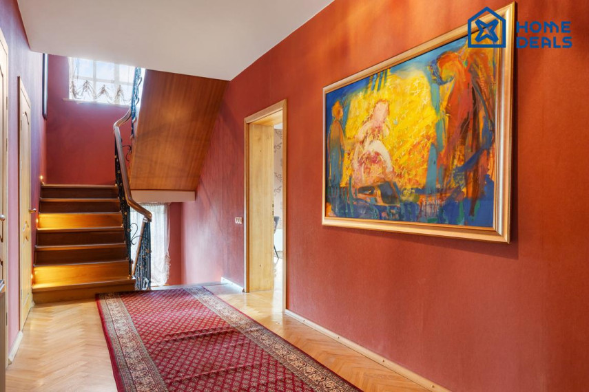Parduodamas namas Ežero g., Antežerių k., Vilniaus r. sav., 459.29 m² ploto 8 kambariai 14
