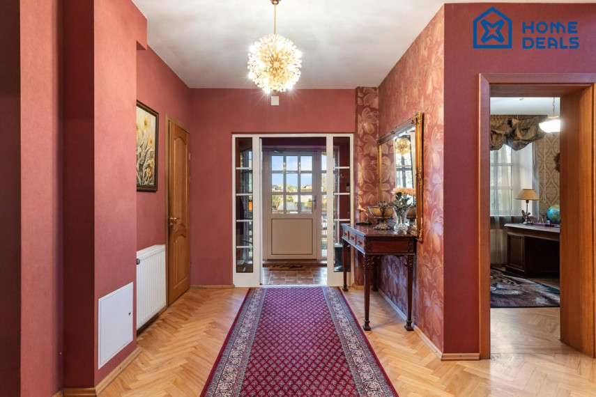 Parduodamas namas Ežero g., Antežerių k., Vilniaus r. sav., 459.29 m² ploto 8 kambariai 45