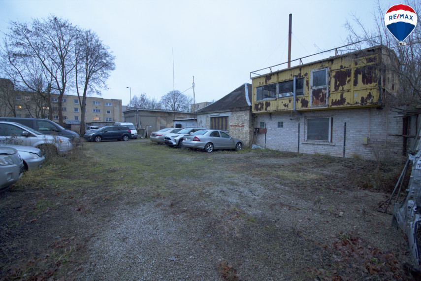 Parduodamos patalpos Žemaitės g., , Šiauliuose, 318 kv.m ploto 3