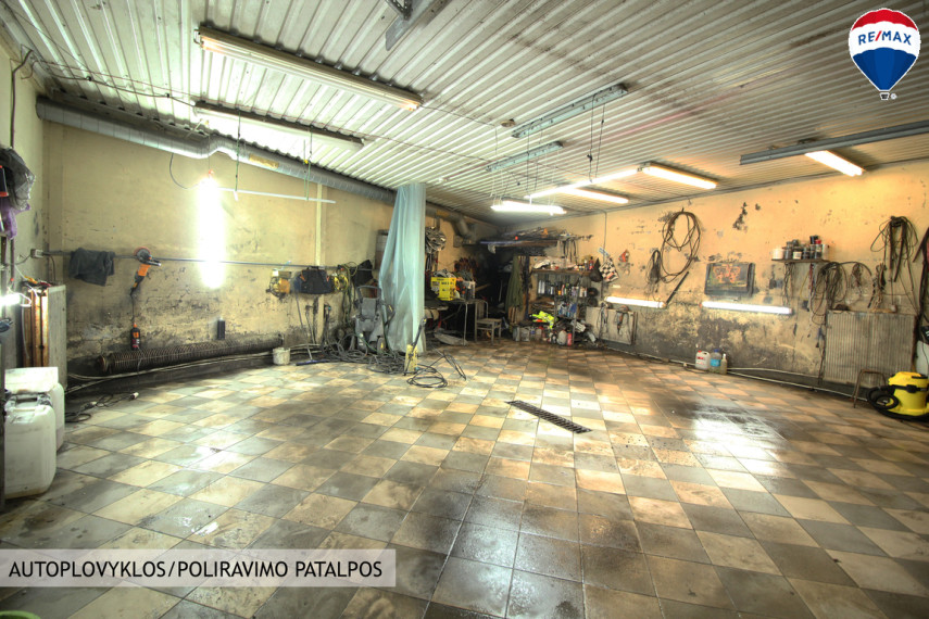 Parduodamos patalpos Žemaitės g., , Šiauliuose, 318 kv.m ploto 18