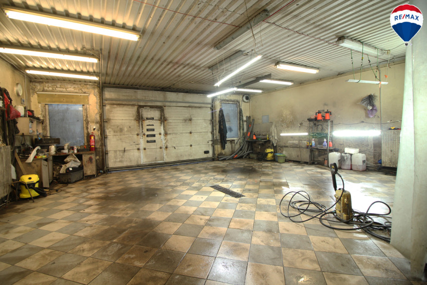 Parduodamos patalpos Žemaitės g., , Šiauliuose, 318 kv.m ploto 20