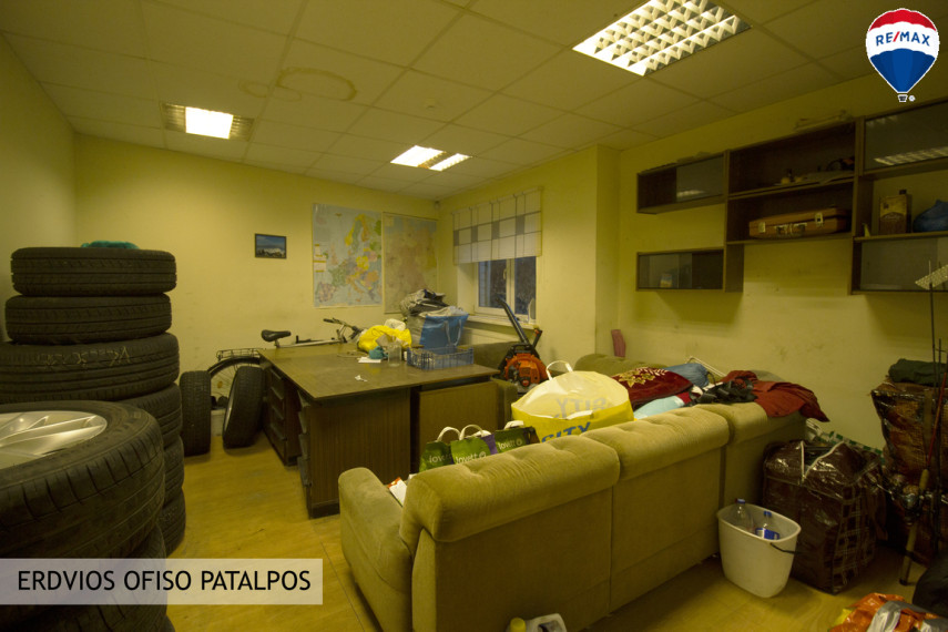 Parduodamos patalpos Žemaitės g., , Šiauliuose, 318 kv.m ploto 26