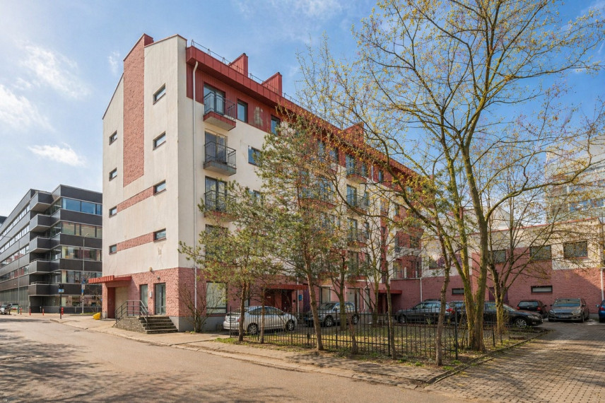 Parduodamas butas Žalgirio g., Šnipiškės, Vilniaus m., Vilniaus m. sav., 79.89 m2 ploto, 4 kambariai 5