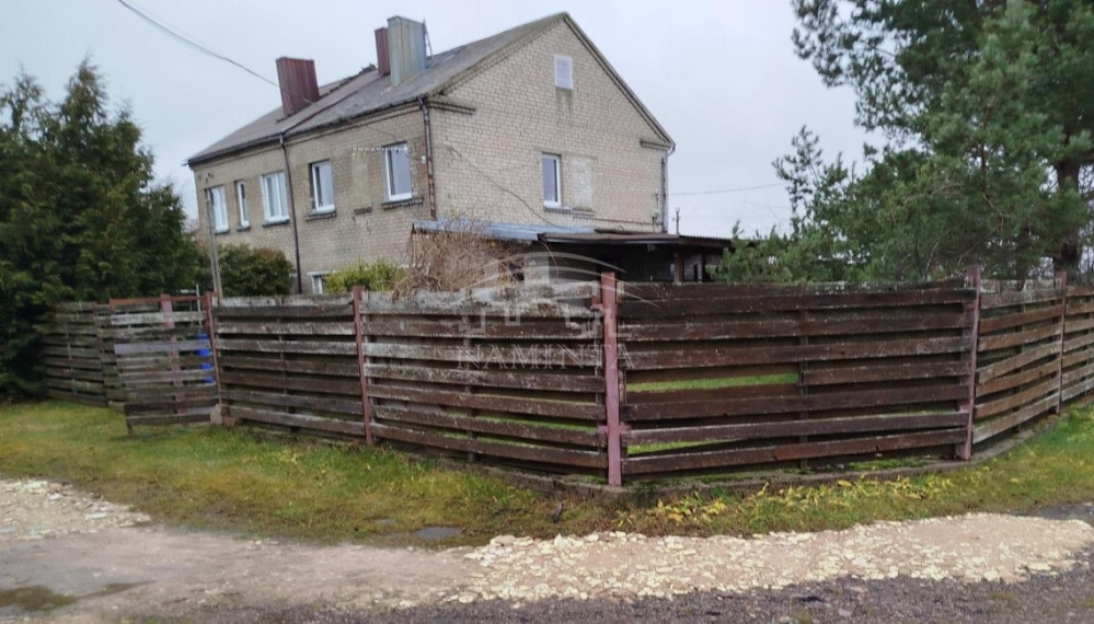 Parduodamas butas Žemgrindžių k., Klaipėdos r. sav., 42 m2 ploto, 2 kambariai 9