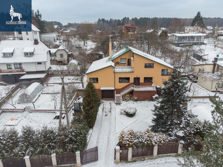 Parduodamas namas Vilniaus r. sav., Juodšilių k., Upelio g., 400.09 m2 ploto, 3 aukštai 6