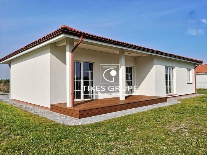 Parduodamas namas Lėbartų k., Klaipėdos r. sav., 105 m2 ploto, 1 aukštai 10