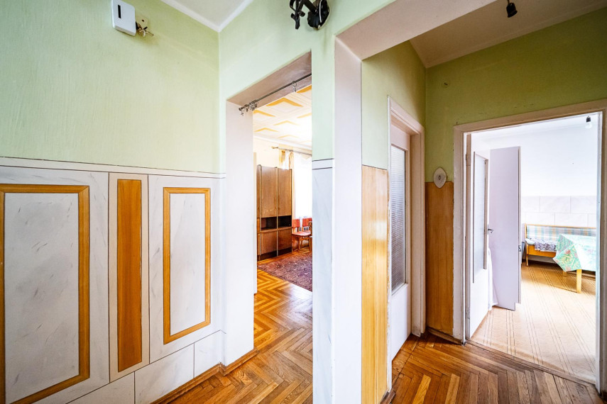 Parduodamas namas Akacijų g., Vilkijos m., Kauno r. sav., 196.84 m² ploto 7 kambariai 18