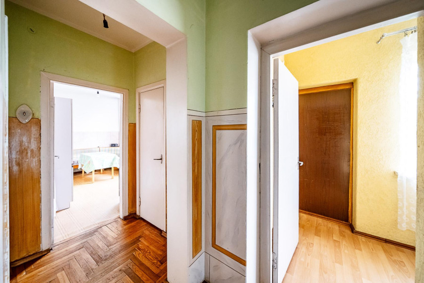 Parduodamas namas Akacijų g., Vilkijos m., Kauno r. sav., 196.84 m² ploto 7 kambariai 19