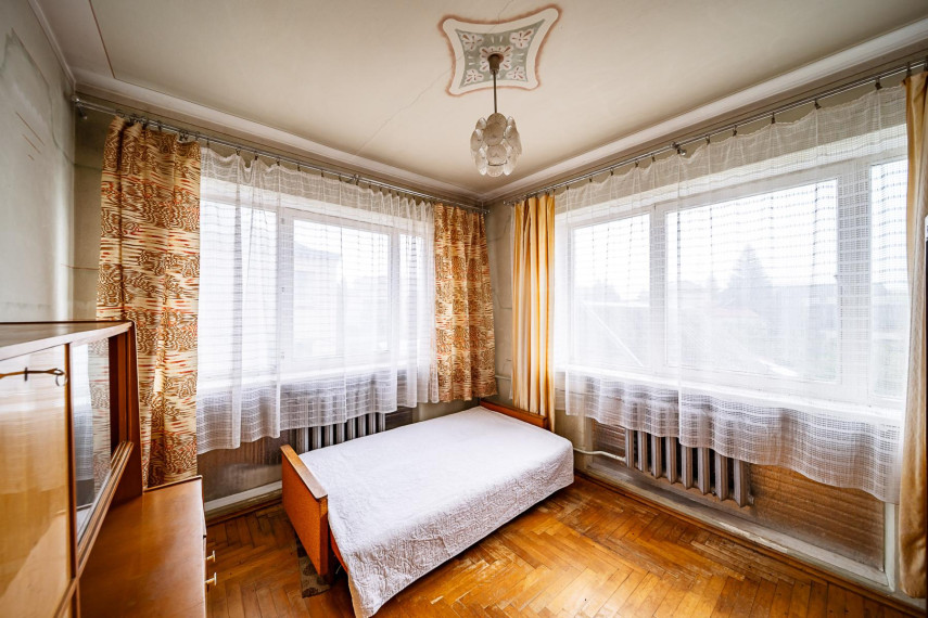 Parduodamas namas Akacijų g., Vilkijos m., Kauno r. sav., 196.84 m² ploto 7 kambariai 27