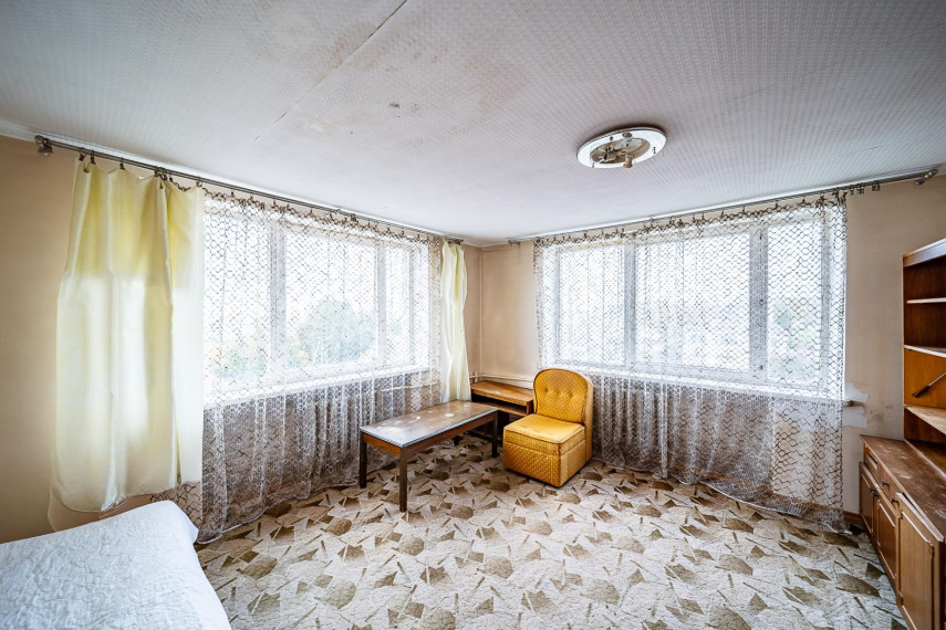 Parduodamas namas Akacijų g., Vilkijos m., Kauno r. sav., 196.84 m² ploto 7 kambariai 32