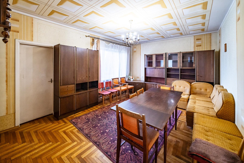 Parduodamas namas Akacijų g., Vilkijos m., Kauno r. sav., 196.84 m² ploto 7 kambariai 10