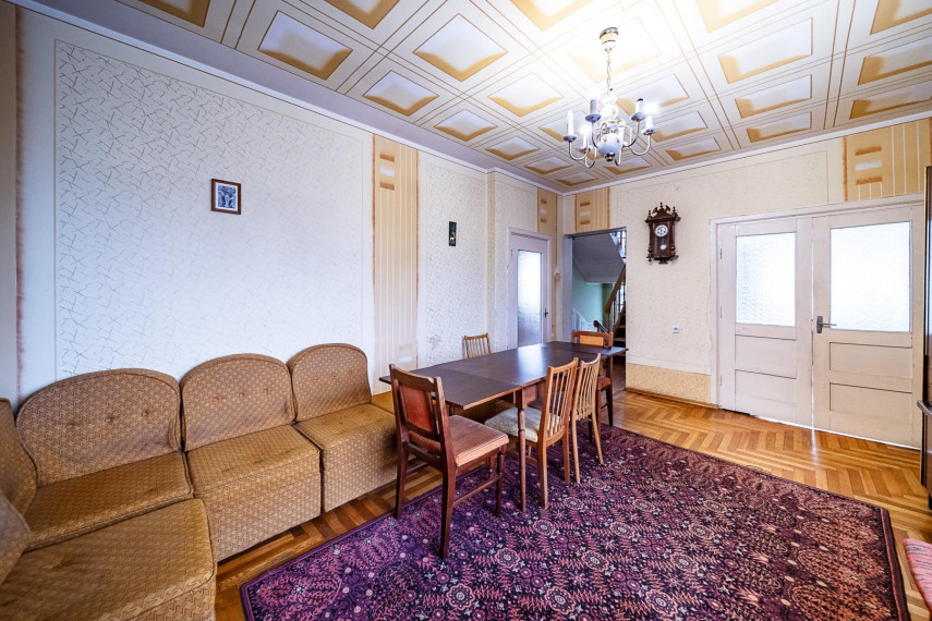 Parduodamas namas Akacijų g., Vilkijos m., Kauno r. sav., 196.84 m² ploto 7 kambariai 12