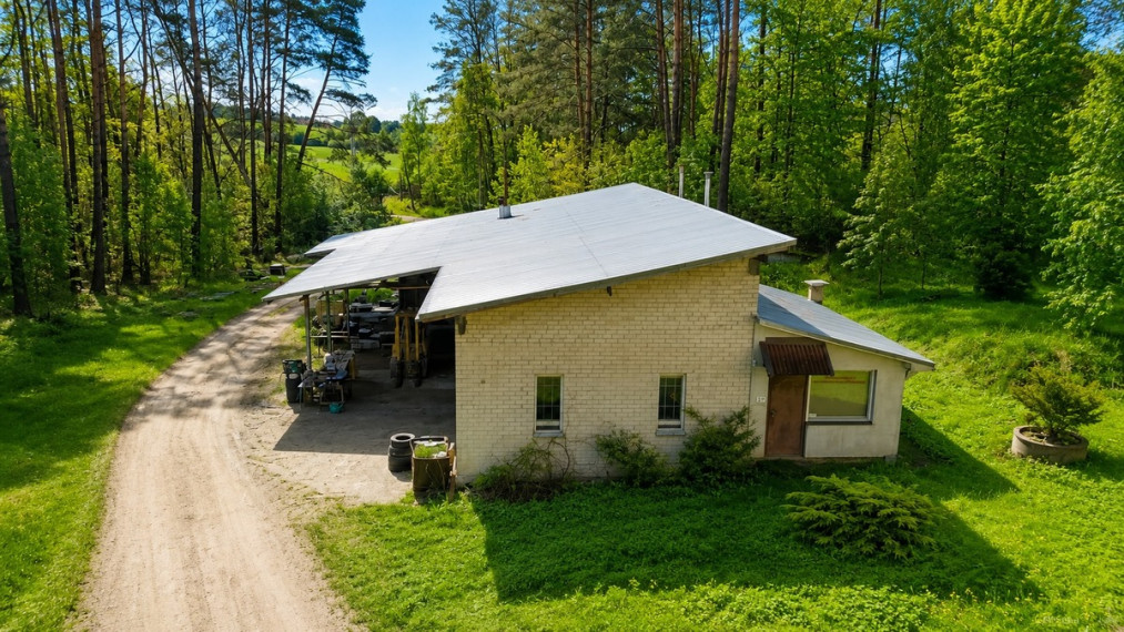 Parduodamos administracinės, gamybinės, kitos paskirties, paslaugų, prekybos, sandėliavimo patalpos Miškininkų g., Užupių k., Alytaus r. sav., 95 m2 ploto 1