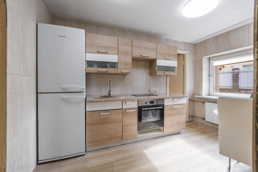 Parduodamas namas Prancūzų g., Aukštieji Šančiai, Kauno m., Kauno m. sav., 92.97 m² ploto 6 kambariai 3
