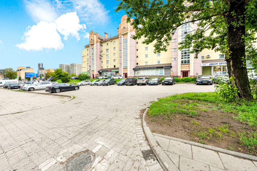 Parduodamas butas Kalvarijų g., Baltupiai, Vilniaus m., Vilniaus m. sav., 145 m2 ploto, 8 kambariai 32