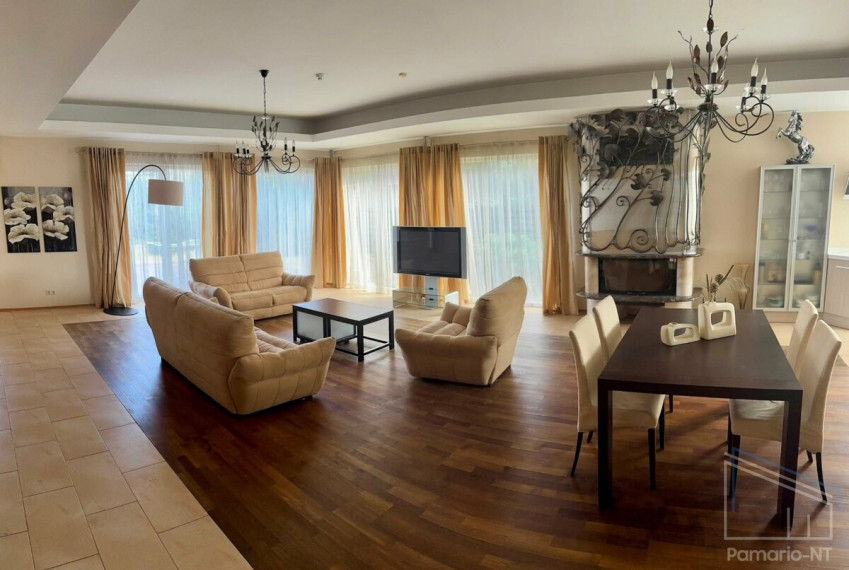 Parduodamas namas Slengių k., Klaipėdos r. sav., 347 m2 ploto, 2 aukštai 1