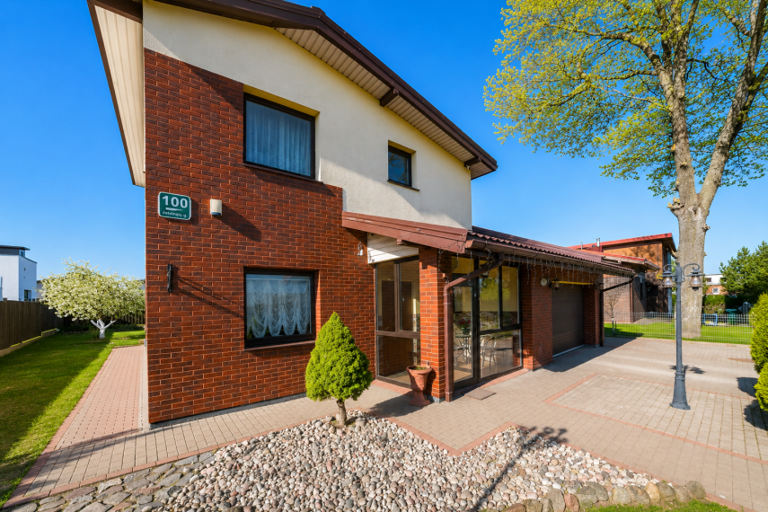Parduodamas namas Jotvingių g., Verduliai, Šiaulių m., Šiaulių m. sav., 205.25 m² ploto 4 kambariai 1