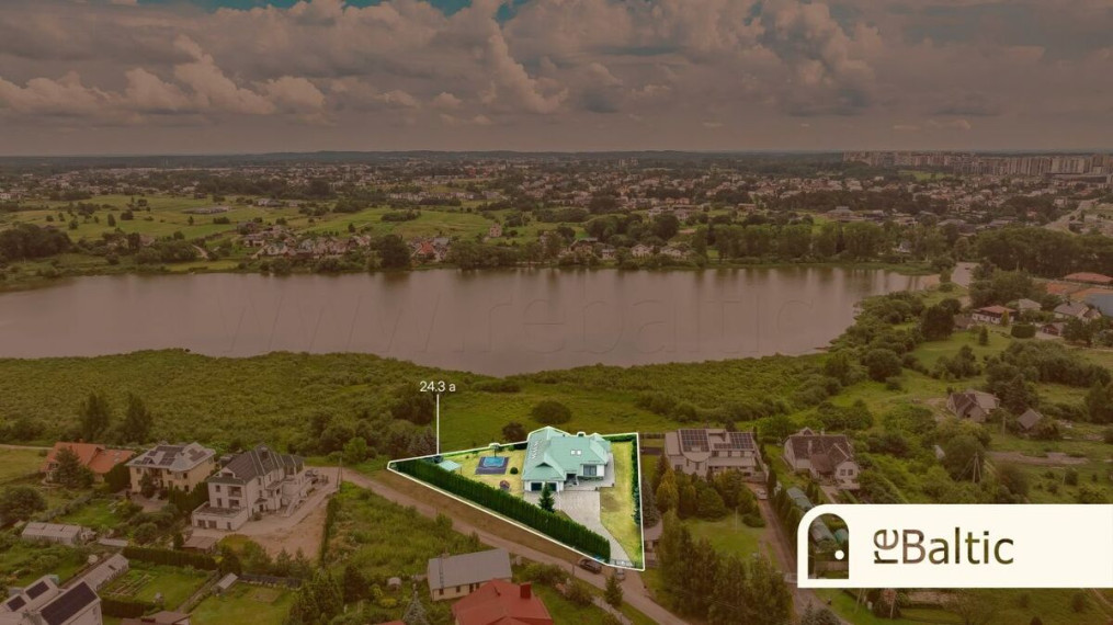 Parduodamas namas Ajerų g., Antežerių k., Vilniaus r. sav., 536.86 m2 ploto, 2 aukštai 4