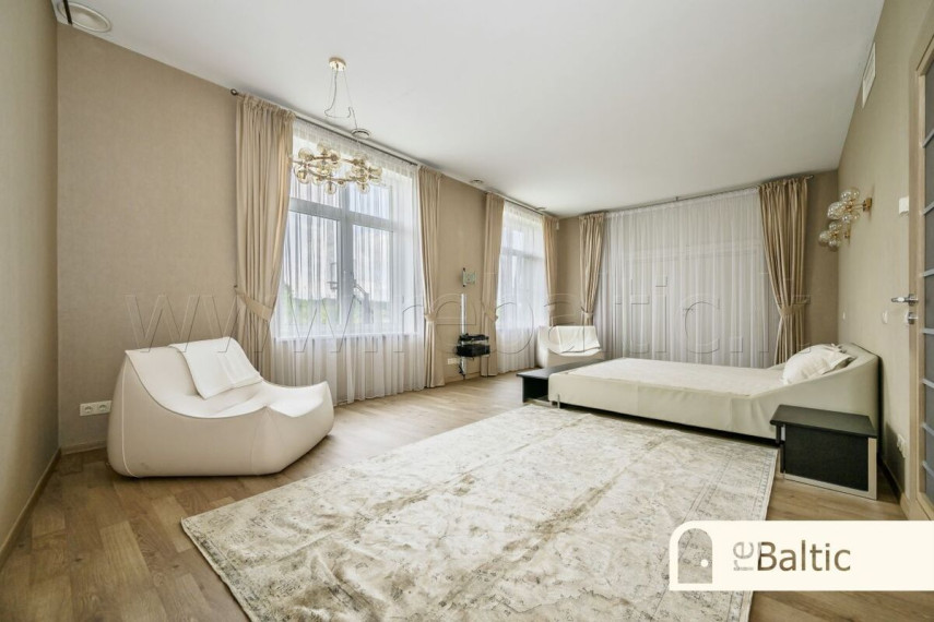 Parduodamas namas Ajerų g., Antežerių k., Vilniaus r. sav., 536.86 m2 ploto, 2 aukštai 21