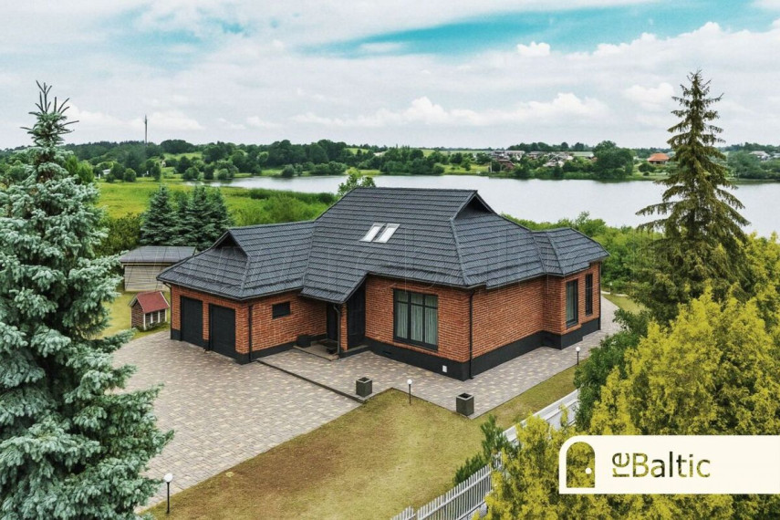Parduodamas namas Ajerų g., Antežerių k., Vilniaus r. sav., 536.86 m2 ploto, 2 aukštai 44