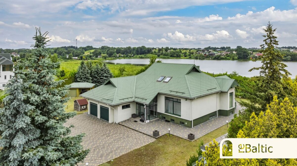 Parduodamas namas Ajerų g., Antežerių k., Vilniaus r. sav., 536.86 m2 ploto, 2 aukštai 42