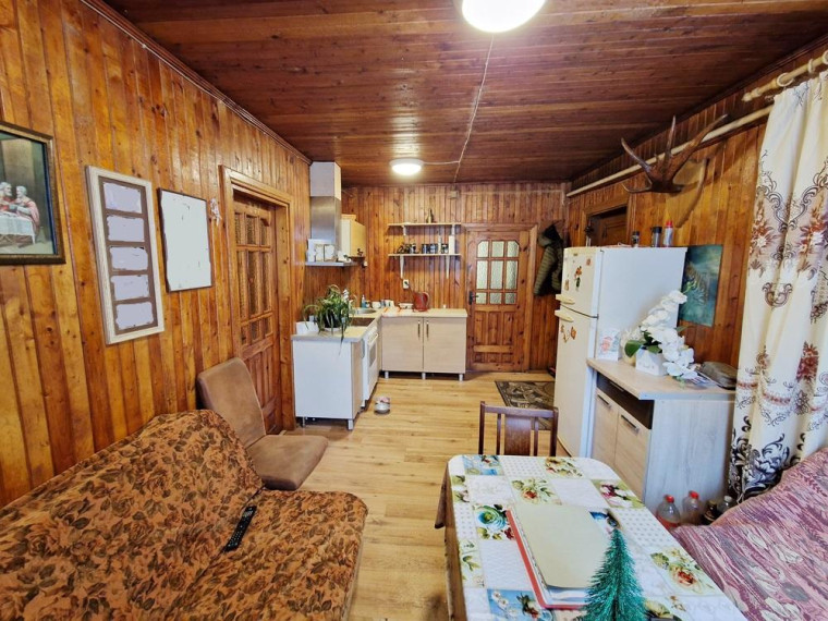 Parduodamas namas Miežonių k., Molėtų r. sav., 80.45 m² ploto 3 kambariai 6