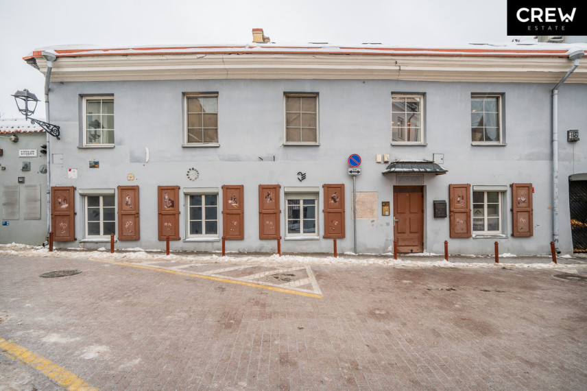 Parduodamos 59 kv.m ploto komercinės patalpos Literatų g., Senamiestyje, Vilniuje. 1