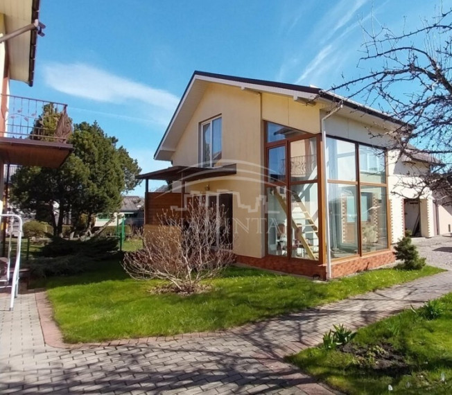 Parduodamas namas Gargždų m., Klaipėdos r. sav., 130 m2 ploto, 2 aukštai 2