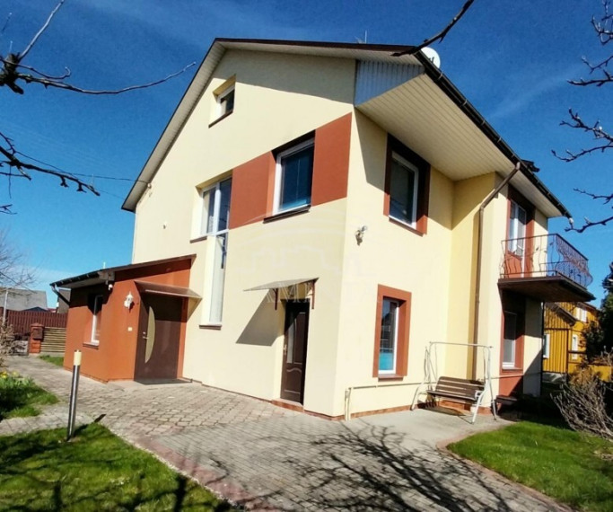 Parduodamas namas Gargždų m., Klaipėdos r. sav., 130 m2 ploto, 2 aukštai 10