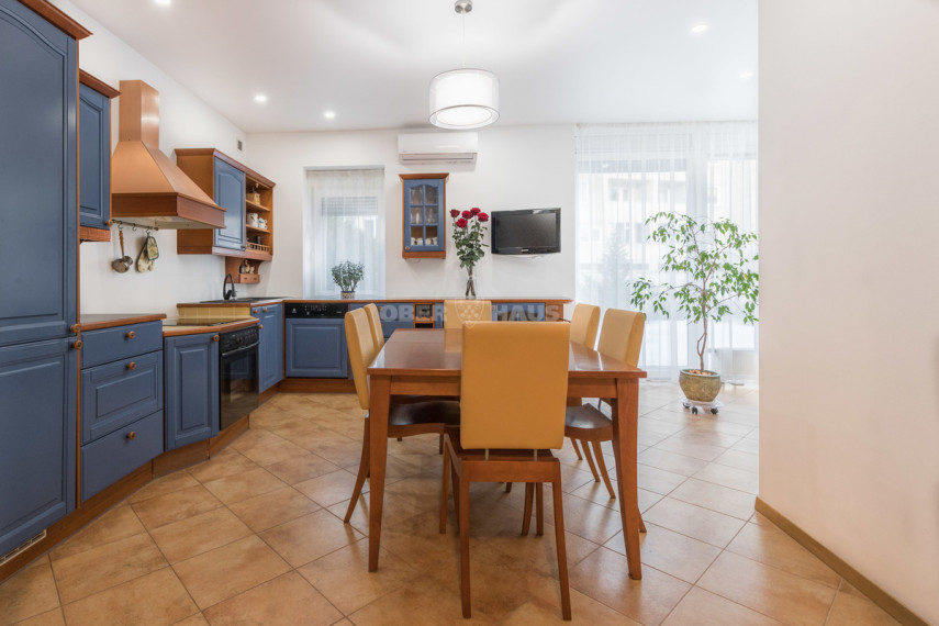 Parduodamas butas Lūšių g., Žvėrynas, Vilniaus m., Vilniaus m. sav., 136 m2 ploto, 5 kambariai 4