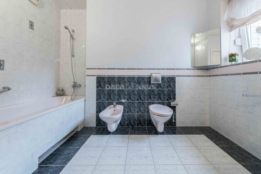 Parduodamas butas Lūšių g., Žvėrynas, Vilniaus m., Vilniaus m. sav., 136 m2 ploto, 5 kambariai 49