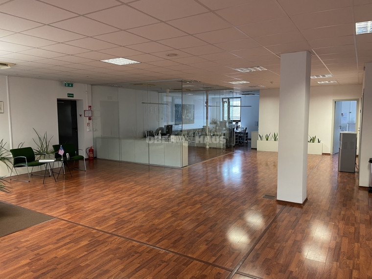 Nuomojamos administracinės patalpos Pylimo g., Senamiestis, Vilniaus m., Vilniaus m. sav., 200 m2 ploto 7
