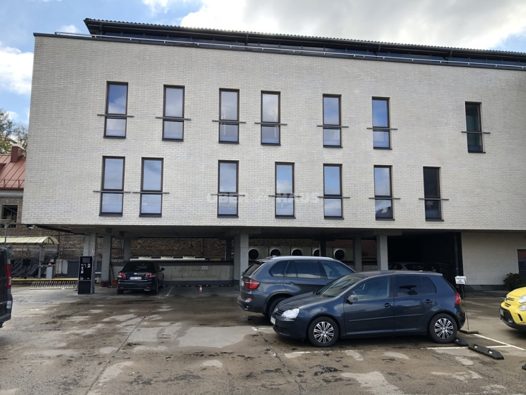 Nuomojamos administracinės patalpos Pylimo g., Senamiestis, Vilniaus m., Vilniaus m. sav., 200 m2 ploto 15