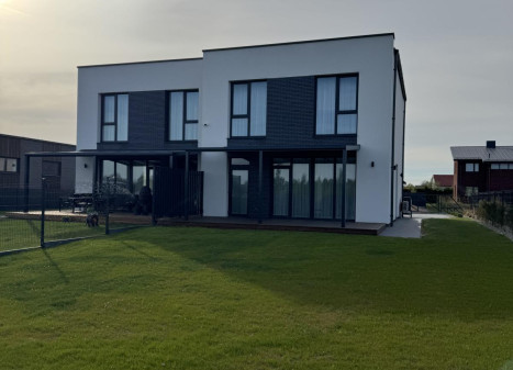 Nuomojamas namas Lapišės g., Lieporiai, Šiaulių m., Šiaulių m. sav., 123.44 m² ploto 4 kambariai Nuomojamas namas Lapišės g., Lieporiai, Šiaulių m., Šiaulių m. sav., 123.44 m² ploto 4 kambariai