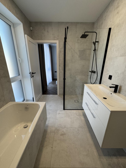 Nuomojamas namas Lapišės g., Lieporiai, Šiaulių m., Šiaulių m. sav., 123.44 m² ploto 4 kambariai 12