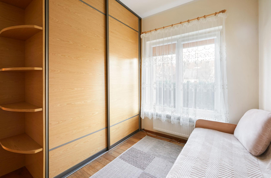 Parduodamas namas Tilžės g., Vilijampolė, Kauno m., Kauno m. sav., 137.00 m² ploto 3 kambariai 12