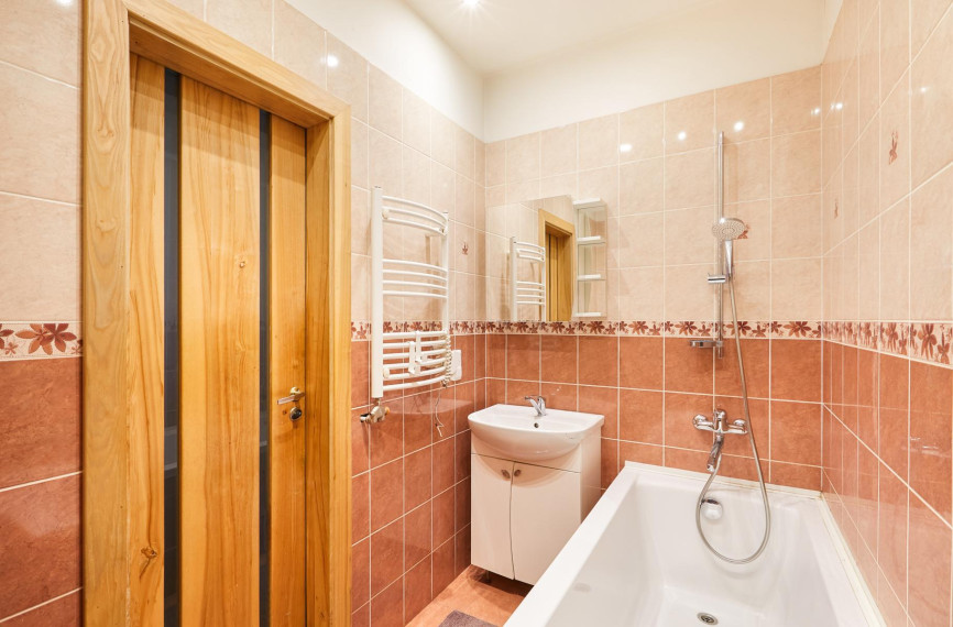 Parduodamas namas Tilžės g., Vilijampolė, Kauno m., Kauno m. sav., 137.00 m² ploto 3 kambariai 16