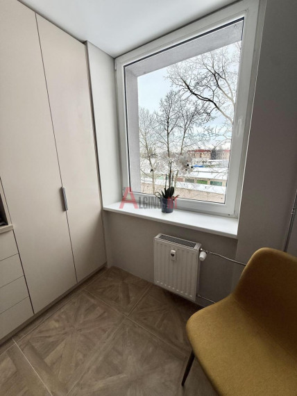 Nuomojamas butas Sausio 15-osios g., Centras, Klaipėdos m., Klaipėdos m. sav., 13.00 m² ploto 1 kambarys 3