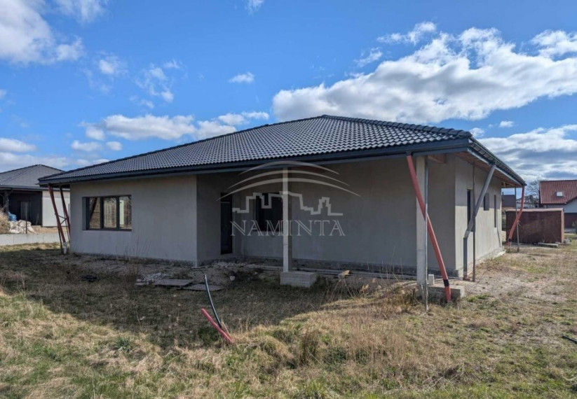 Parduodamas namas Budrikų k., Klaipėdos r. sav., 185 m2 ploto, 1 aukštai 1