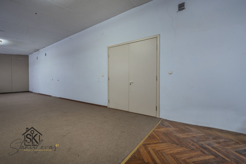 PARDUODAMOS PASTATAS ŠILUTĖJE, PRAMONĖS G. 5D SU 22.26 ARŲ ŽEMĖS SKLYPU 35