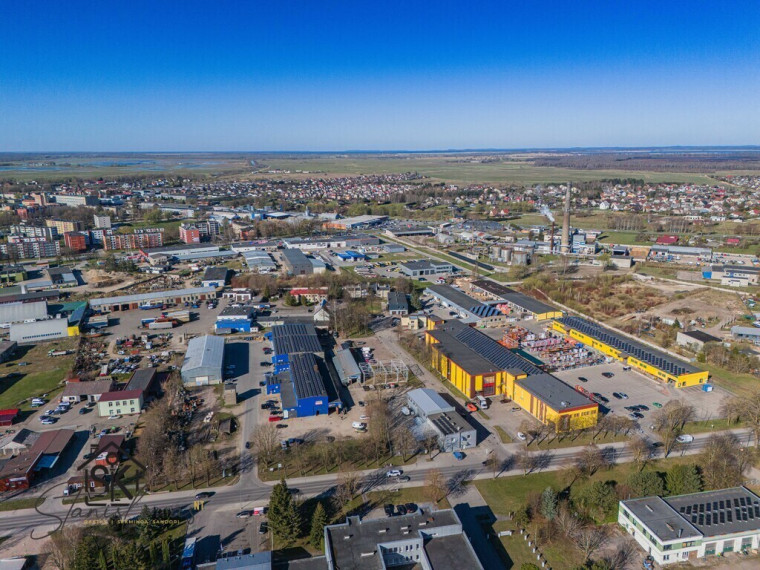 PARDUODAMOS PASTATAS ŠILUTĖJE, PRAMONĖS G. 5D SU 22.26 ARŲ ŽEMĖS SKLYPU 44