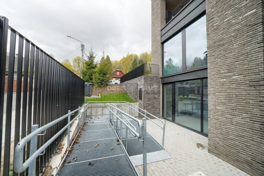 Parduodamos administracinės, kitos paskirties patalpos Gardino g., Rasos, Vilniaus m., Vilniaus m. sav., 100.47 m2 ploto 3