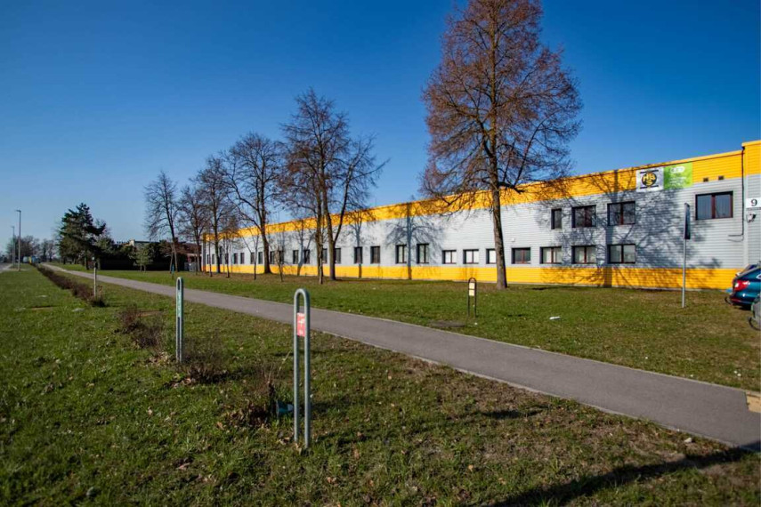 Išnuomojamos erdvios ir funkcionalios komercinės patalpos Elektronikos g. 9, Panevėžio mieste. 13