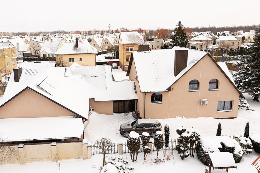 Parduodamas namas Pakruojo r. sav., Pakruojo m., Pievų tak. , 175.52 m2 ploto, 2 aukštai 4