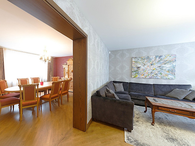 Parduodamas namas Pakruojo r. sav., Pakruojo m., Pievų tak. , 175.52 m2 ploto, 2 aukštai 15