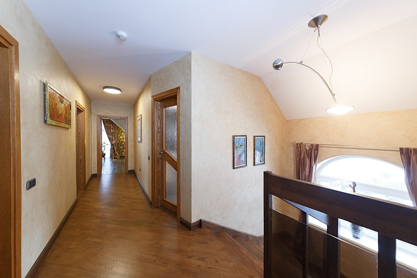 Parduodamas namas Pakruojo r. sav., Pakruojo m., Pievų tak. , 175.52 m2 ploto, 2 aukštai 23
