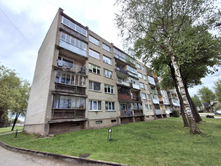Parduodamas butas Maironio g., Kazlų Rūdos m., Kazlų Rūdos sav., 37.32 m² ploto 3 kambariai 1