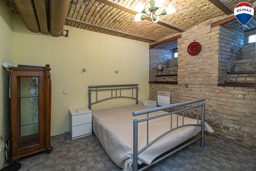 Išskirtinis objektas investicijai arba ieškantiems kokybiškų patalpų Vilniaus m. centre su ilgalaikiu potencialu! 9